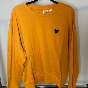 H&M Mickey Mouse embroidery crewneck